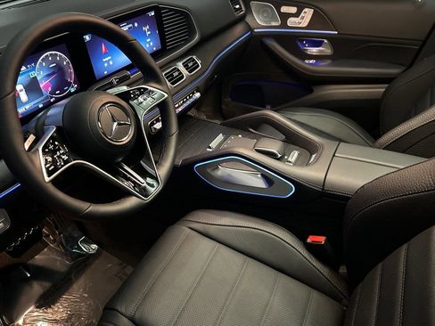 New 2026 Mercedes-Benz GLE 580 4MATIC image 4