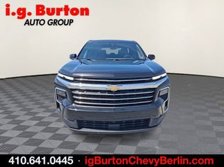 Certified 2025 Chevrolet Traverse LT FWD video 2