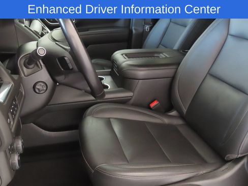 Used 2022 Chevrolet Tahoe Z71 w/ Luxury Package AWD/4WD image 11