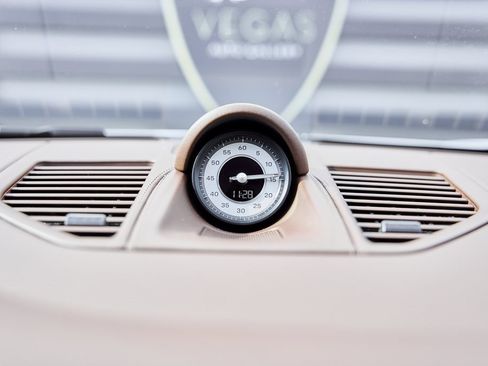 Used 2024 Porsche 911 Turbo S image 68