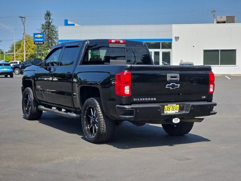 Used 2017 Chevrolet Silverado 1500 LTZ Z71 w/ LTZ Plus Package image 4