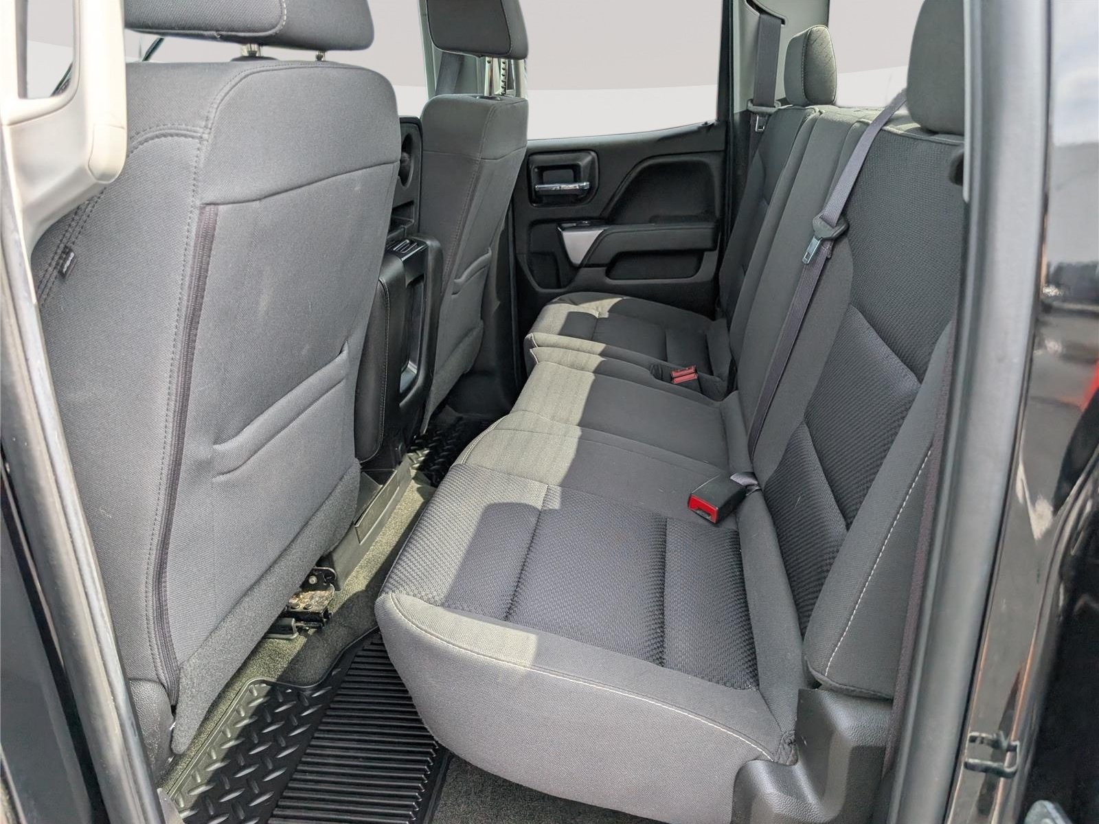 Used 2017 Chevrolet Silverado 1500 LT w/ All Star Edition AWD/4WD image 13