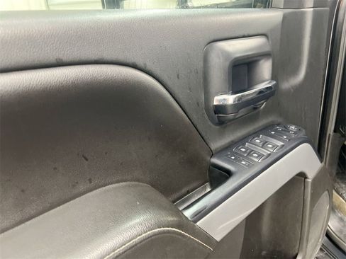 Used 2016 Chevrolet Silverado 2500 LT w/ LT Convenience Package image 20