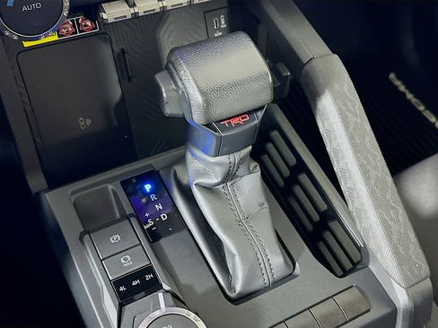 Used 2024 Toyota Tacoma TRD Sport w/ TRD Sport Upgrade Package AWD/4WD image 24