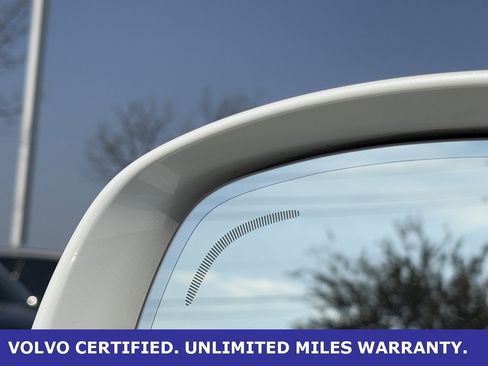 Certified 2025 Volvo XC90 T8 Ultra image 11