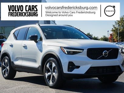 New 2026 Volvo XC40 B5 Plus w/ Protection Package Premier