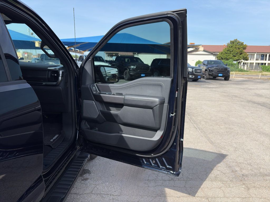 Used 2025 Ford F150 Lariat w/ Equipment Group 501A Mid AWD/4WD image 14