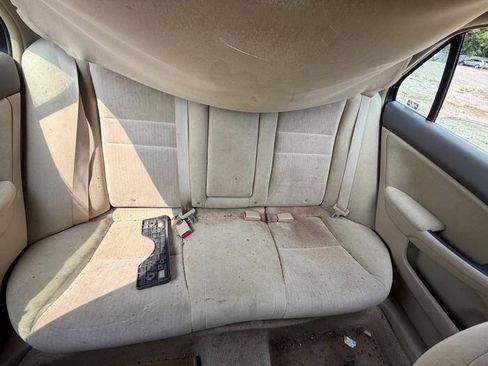 Used 2004 Honda Accord LX image 28