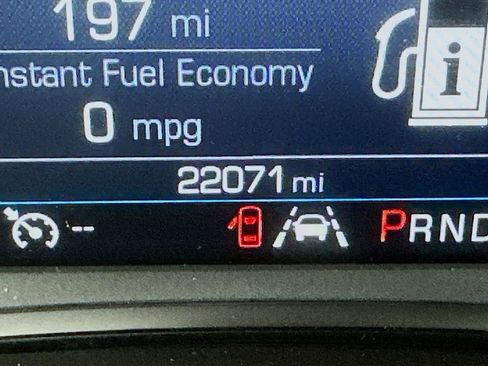 Used 2024 Chevrolet Equinox LT w/ LPO, Cargo Package image 31