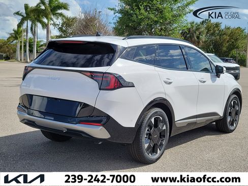 New 2026 Kia Sportage SX FWD image 6