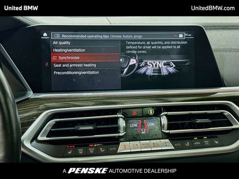 Used 2020 BMW X5 sDrive40i w/ M Sport Package RWD image 11