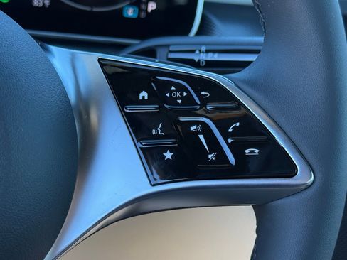 New 2026 Mercedes-Benz CLE 300 4MATIC Cabriolet image 21