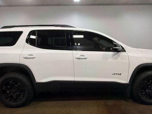 Used 2023 GMC Acadia AT4 image 33