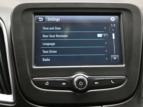 Used 2018 Chevrolet Malibu LT image 25