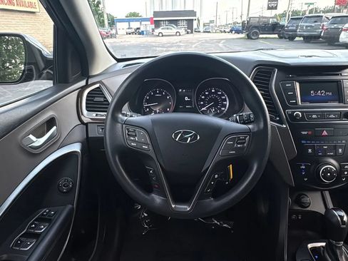 Used 2017 Hyundai Santa Fe Sport AWD/4WD image 10