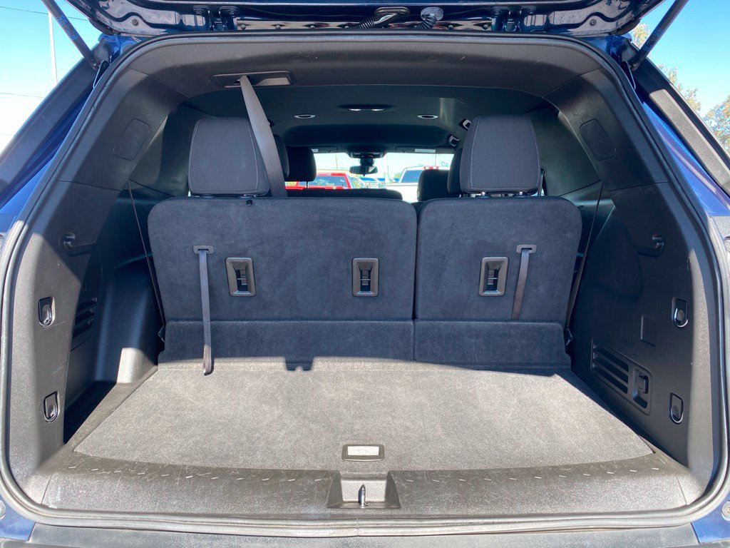 Used 2023 Chevrolet Traverse LT FWD image 22
