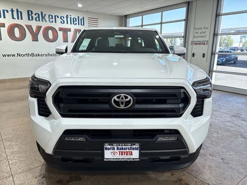 New 2026 Toyota Tacoma SR5 AWD/4WD image 5