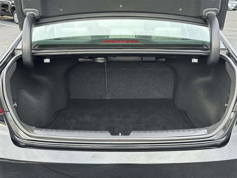 Used 2017 Hyundai Sonata Limited w/ Tech Package 03 image 14