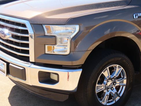 Used 2015 Ford F150 XLT w/ Equipment Group 302A Luxury image 3