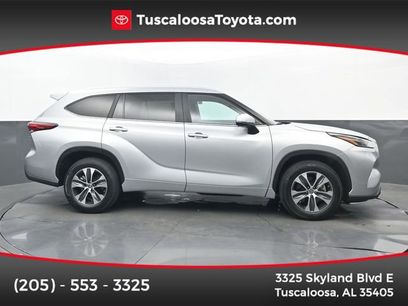 Used 2023 Toyota Highlander XLE