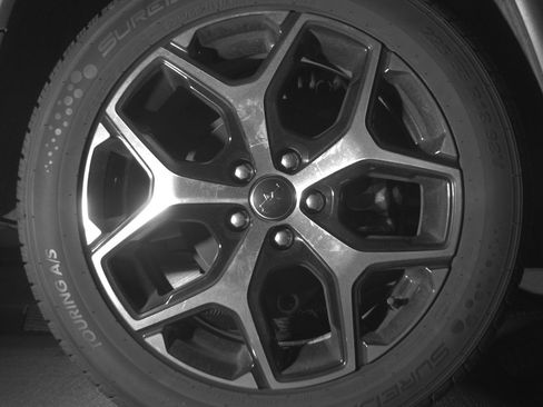 Used 2025 Jeep Compass Limited image 15