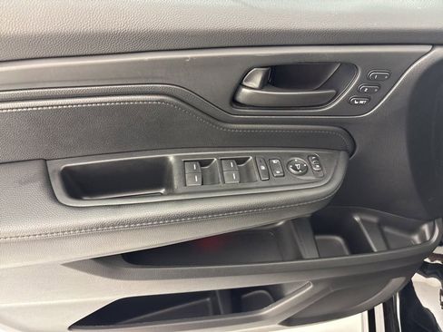 Used 2025 Honda Odyssey Sport-L image 23