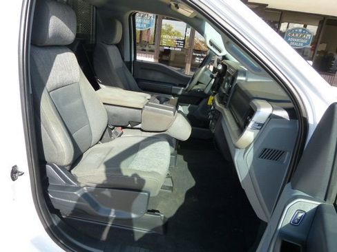 Used 2023 Ford F350 XLT image 28