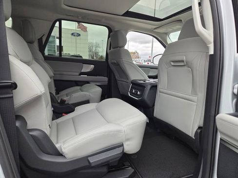 New 2026 Ford Expedition Max Active image 48
