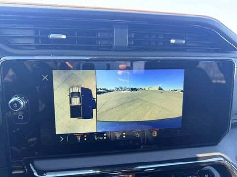 New 2026 GMC Sierra 2500 AT4 w/ AT4 Premium Plus Package image 13