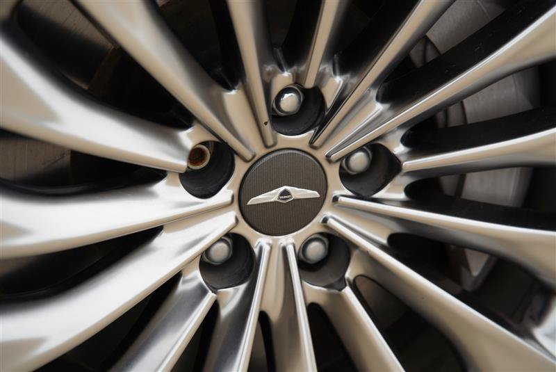 Used 2019 Genesis G90 5.0 Ultimate RWD image 18