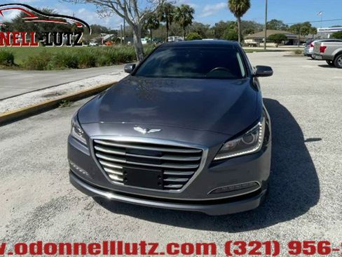 Used 2017 Genesis G80 3.8 w/ Option Group 02 image 3