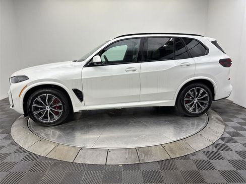 New 2026 BMW X5 xDrive40i w/ Executive Package image 16