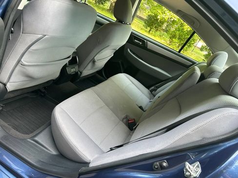 Used 2019 Subaru Legacy 2.5i Premium AWD/4WD image 27