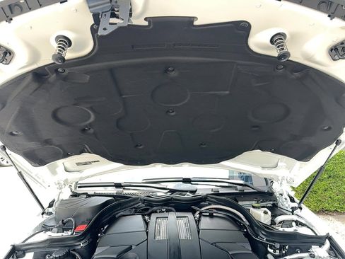 Used 2017 Mercedes-Benz E 400 Cabriolet image 31