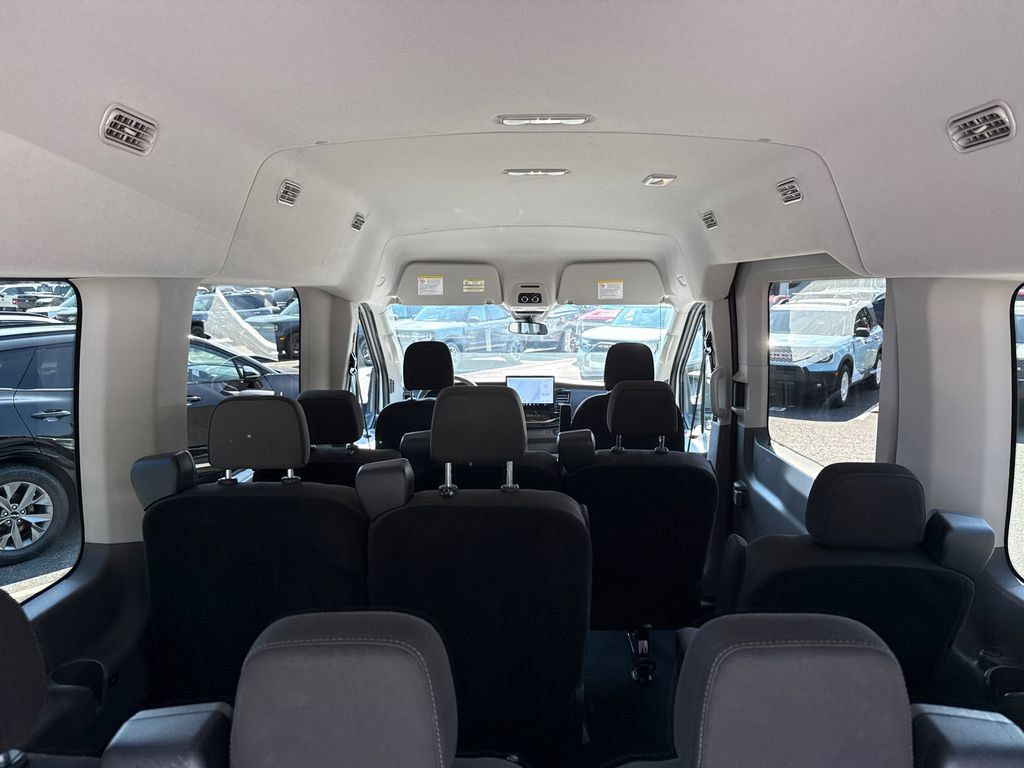 Used 2025 Ford Transit 350 XLT RWD image 18