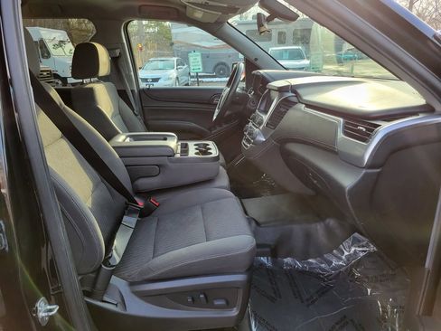 Used 2020 Chevrolet Tahoe 4WD w/ Remote Keyless Entry Package image 29