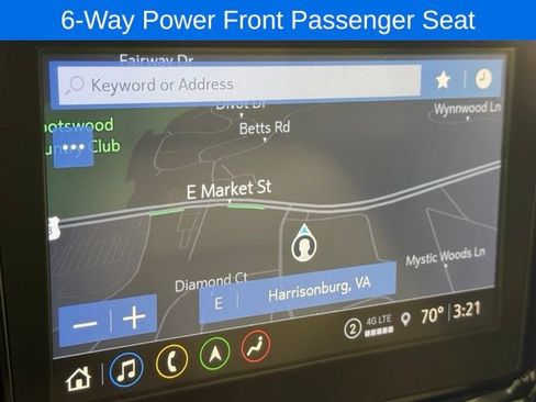 Used 2023 Chevrolet Traverse LT w/ LT Premium Package AWD/4WD image 21