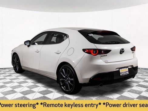 Used 2023 MAZDA MAZDA3 s image 13