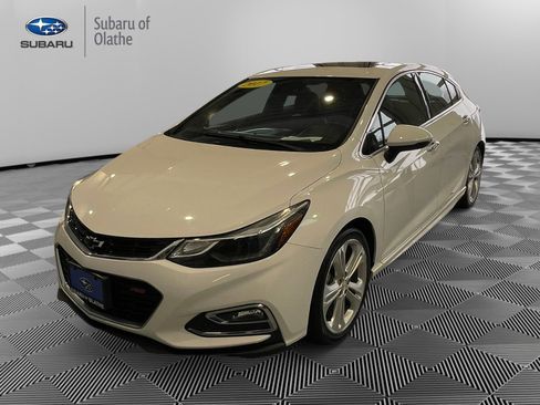 Used 2017 Chevrolet Cruze Premier image 13
