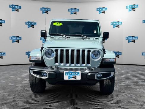 Certified 2023 Jeep Wrangler Unlimited Sahara w/ Cold Weather Group AWD/4WD image 9