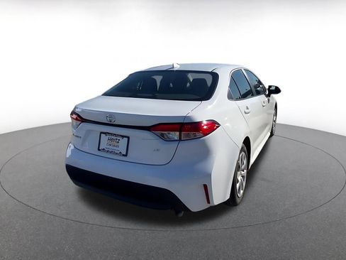 Used 2025 Toyota Corolla LE image 14