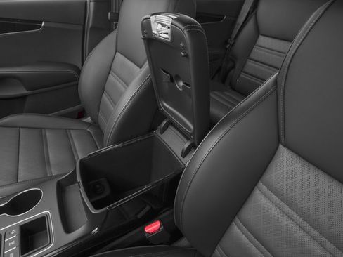 Used 2017 Kia Sorento SX image 18