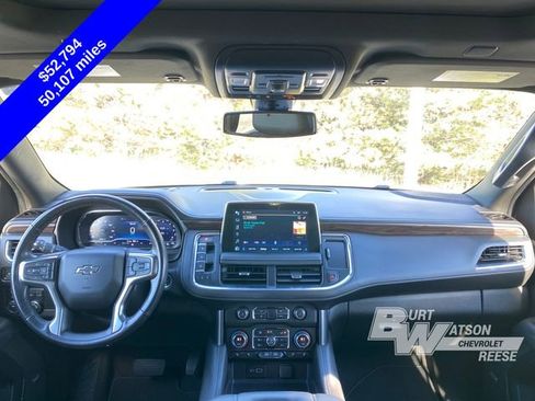 Used 2022 Chevrolet Tahoe Z71 w/ Luxury Package image 17