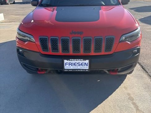Used 2021 Jeep Cherokee Trailhawk w/ Trailer Tow Group image 3