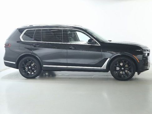 Certified 2026 BMW X7 xDrive40i AWD/4WD image 11