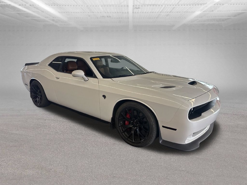 Used 2016 Dodge Challenger SRT Hellcat RWD image 24