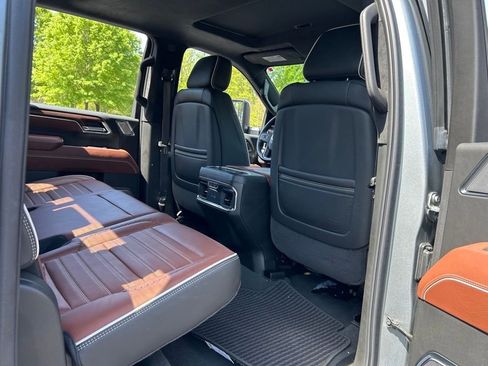 Used 2025 GMC Sierra 2500 Denali Ultimate AWD/4WD image 50