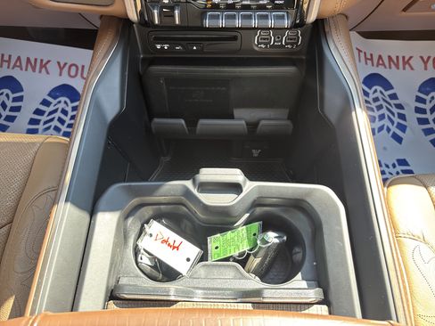 Used 2019 RAM 1500 Limited AWD/4WD image 17