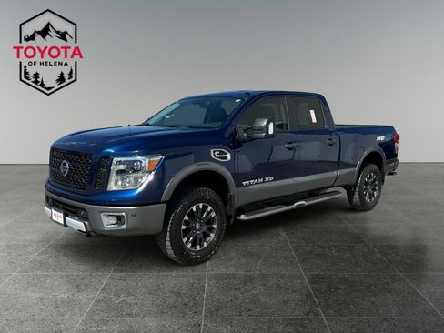 Used 2017 Nissan Titan PRO-4X w/ Pro-4x Convenience Package AWD/4WD image 1