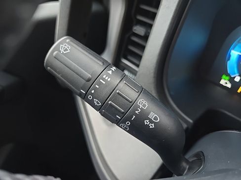 Used 2025 Ford Bronco Big Bend image 39